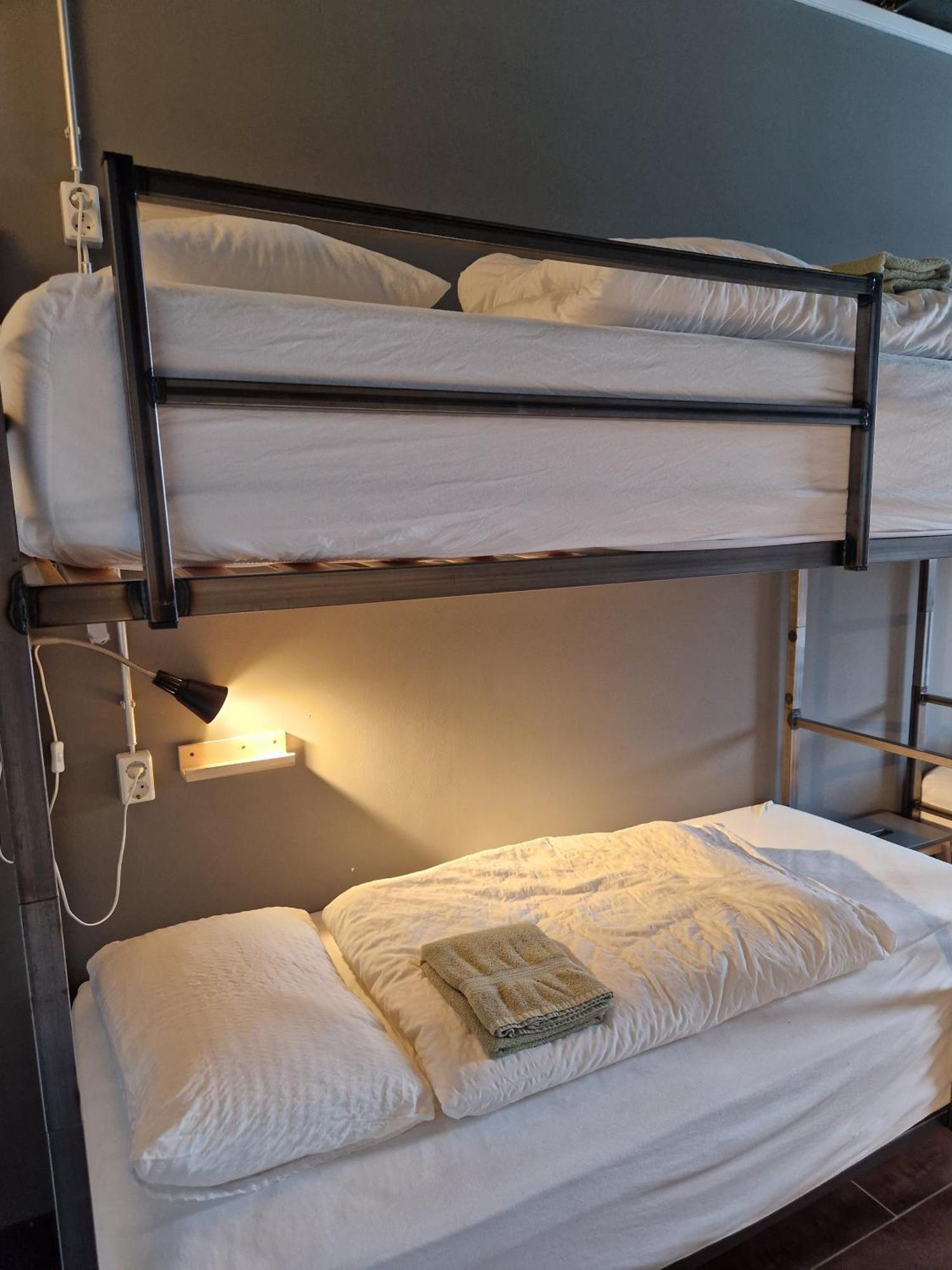 Tehusith Hostel & Guesthouse Еґільсстадір Екстер'єр фото