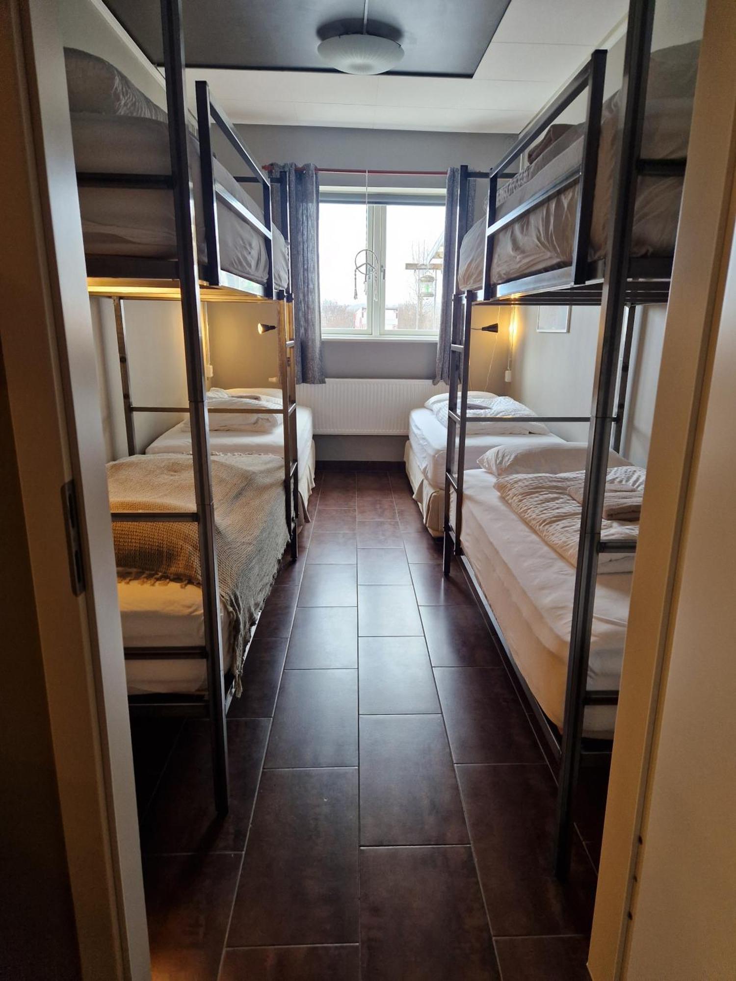 Tehusith Hostel & Guesthouse Еґільсстадір Екстер'єр фото