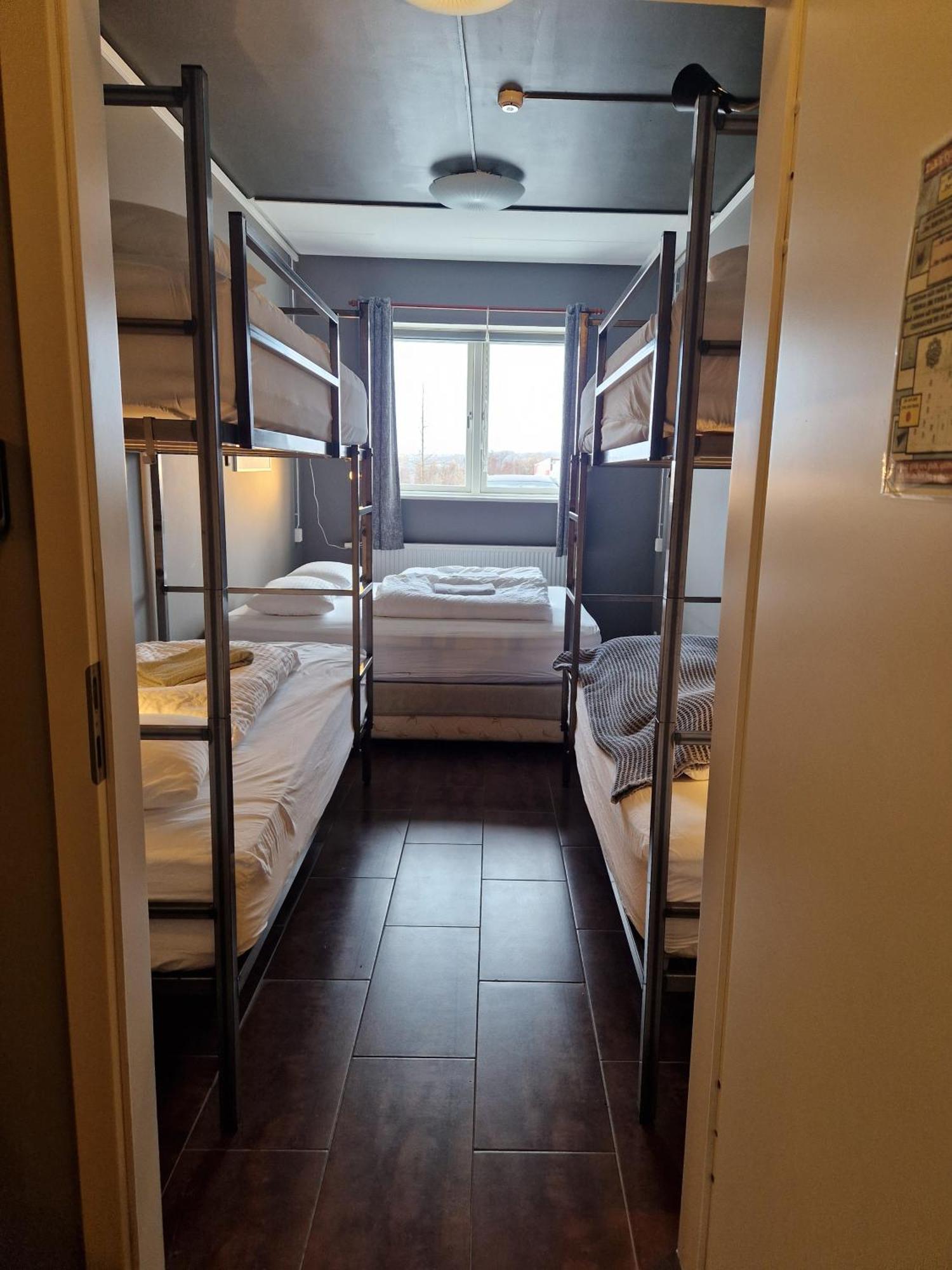Tehusith Hostel & Guesthouse Еґільсстадір Екстер'єр фото