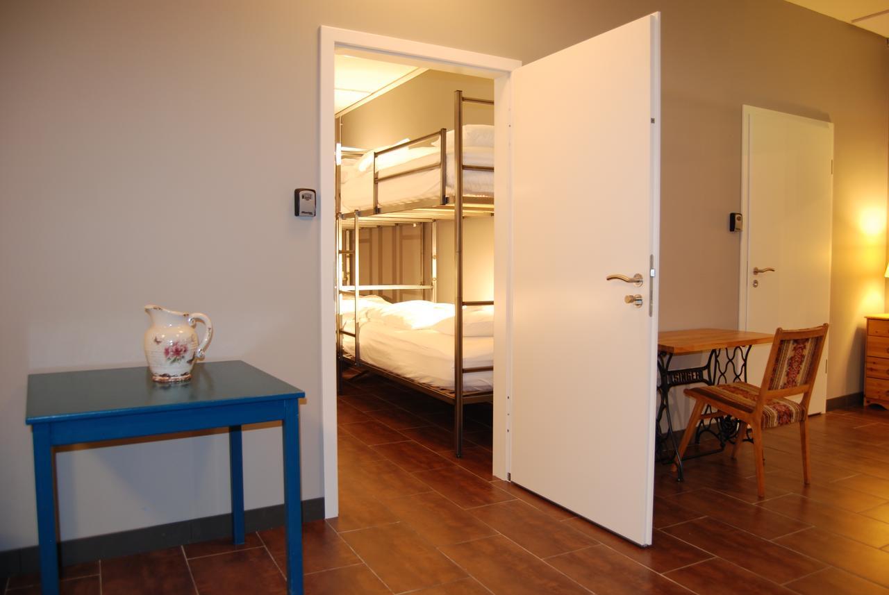 Tehusith Hostel & Guesthouse Еґільсстадір Екстер'єр фото