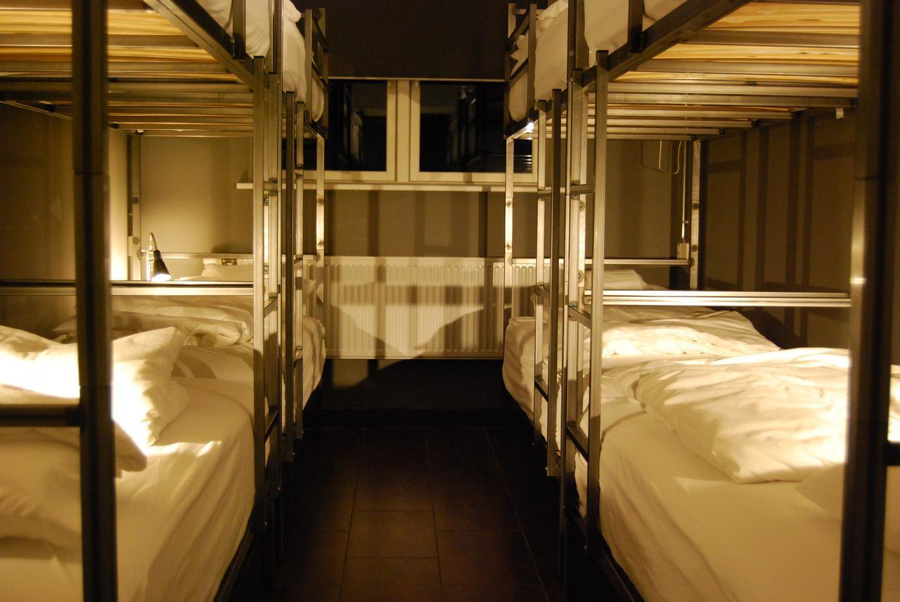 Tehusith Hostel & Guesthouse Еґільсстадір Екстер'єр фото